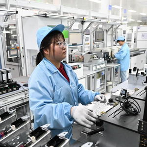 学历与技能失衡 全总副主席警示“进工厂不受待见”趋势及云计算装备技术服务的机遇